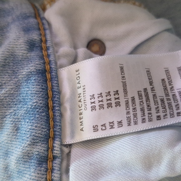 American Eagle Flex Size 30/34 Light Jeans - Picture 5 of 6